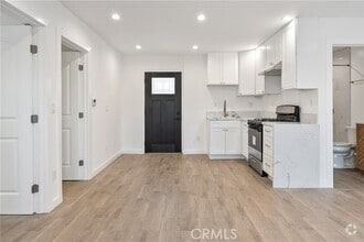 Building Photo - 5336 Cleon Ave
