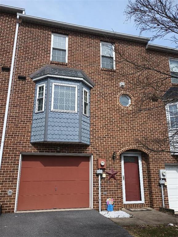 Primary Photo - 2015 Orchard Dr