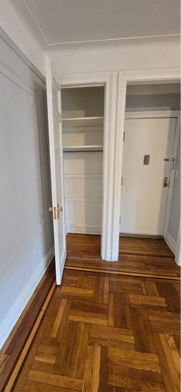 Foto del edificio - 240 Crown St