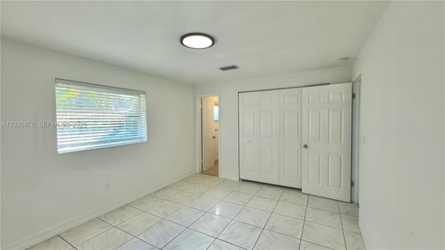 Building Photo - 6504 Arbor Dr