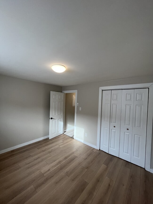 Photo du bâtiment - 200 Spruce St