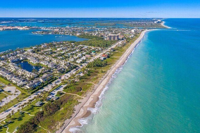Building Photo - 601  Mariner Bay Boulevard  Fort Pierce Fl...