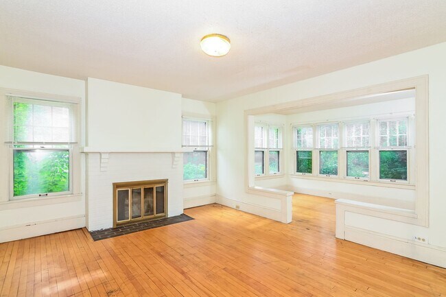 Foto del edificio - 509 6th St SE