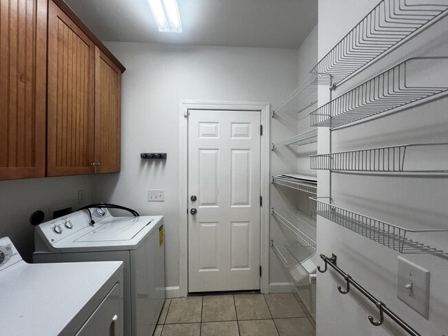 Foto del edificio - 1262 Greensview Cir