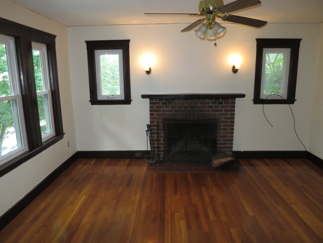 Building Photo - 63 Liberty Ave