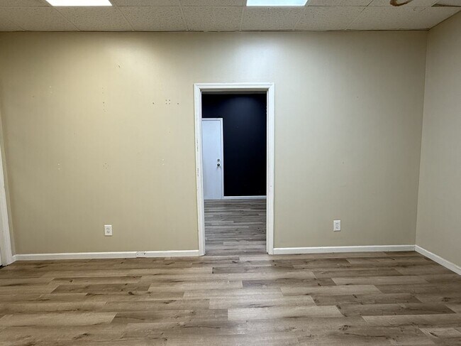 Foto del edificio - 311 N Jackson St