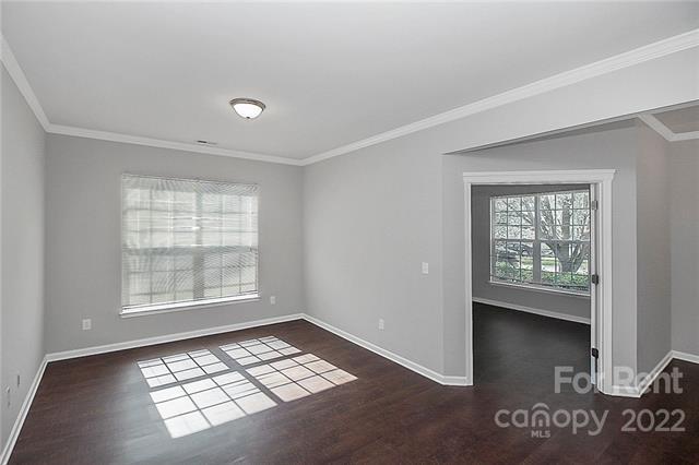Building Photo - 7005 Winter Garden Dr