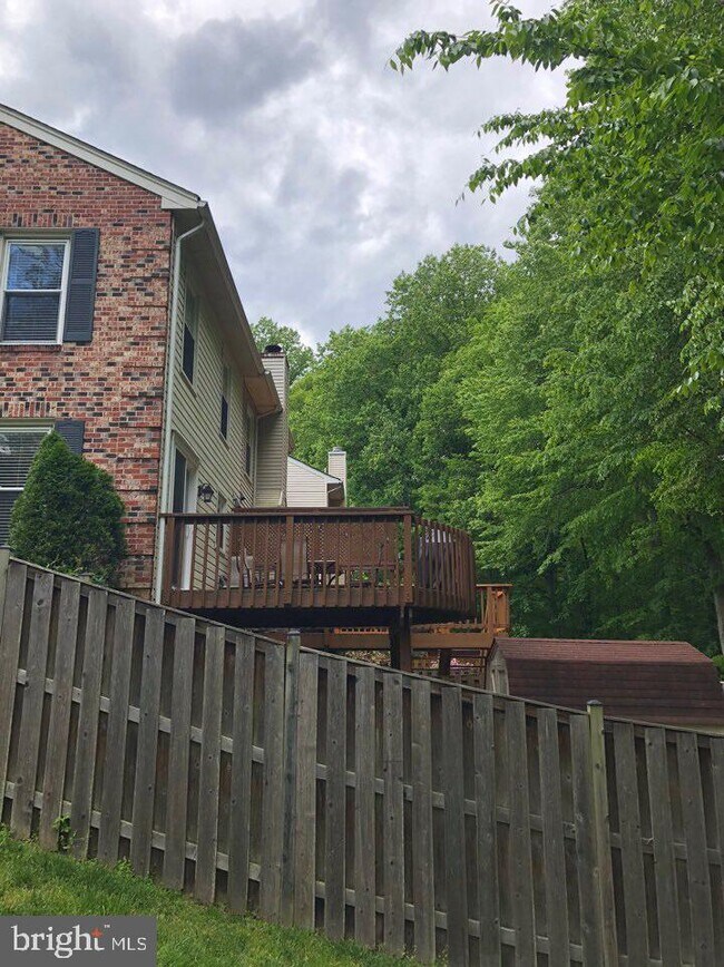 Building Photo - 6273 Kerrydale Dr