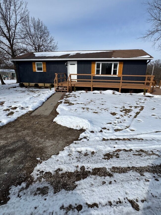 Building Photo - 2341 County Rd 269