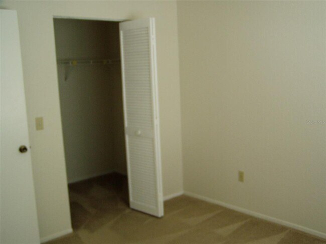 Foto del edificio - 25100 Sandhill Blvd