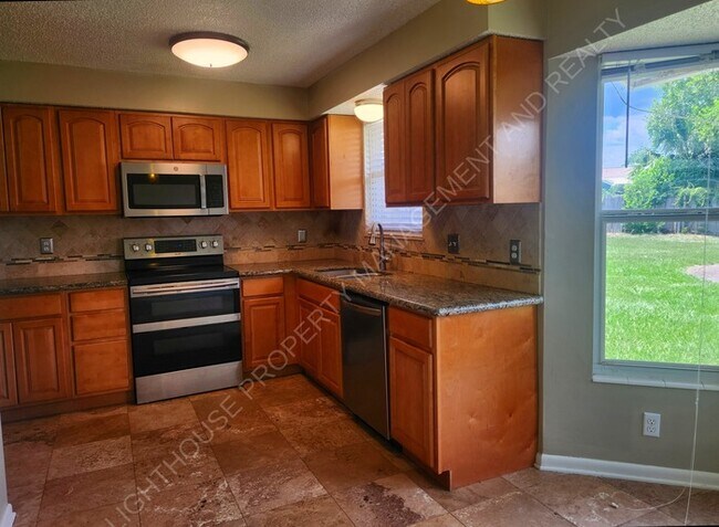 Foto del edificio - 2781 Richards Rd