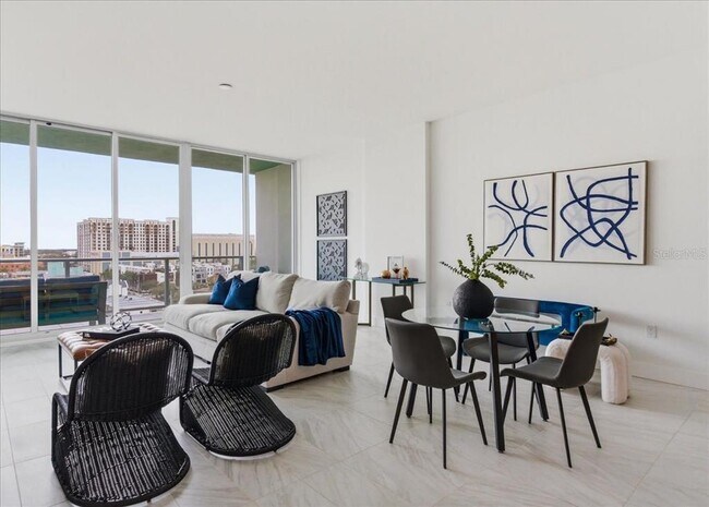 Foto del edificio - 777 3rd Ave N