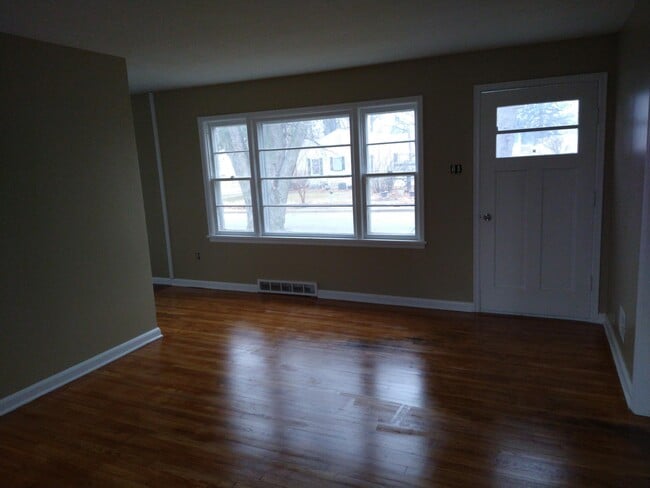 Building Photo - 1916 N C St