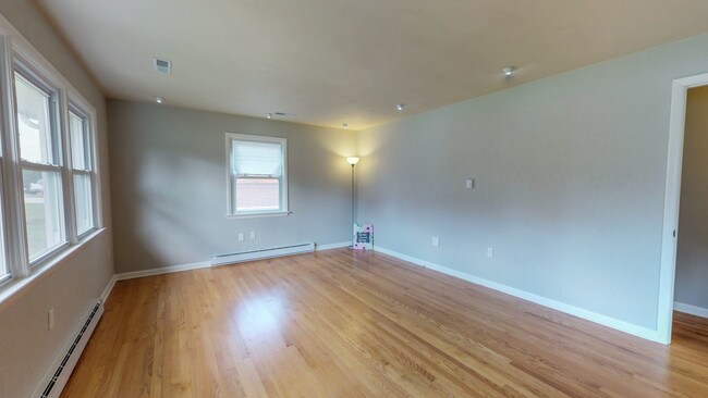 Building Photo - Front Royal 3 bed / 1 bath