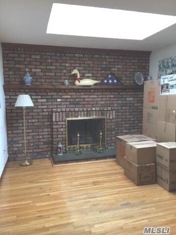 Building Photo - 3 Guinevere Ln