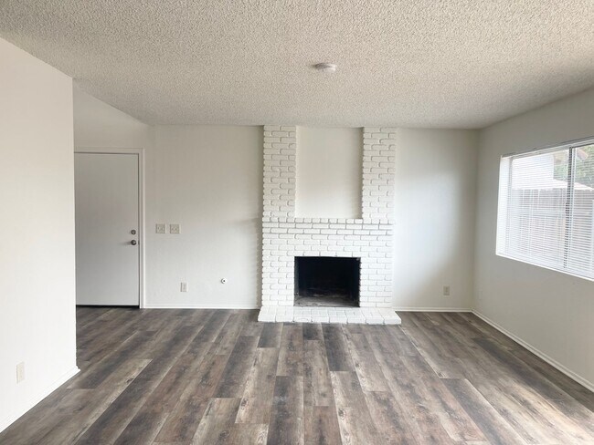 Foto del edificio - 23461 Challis Ct