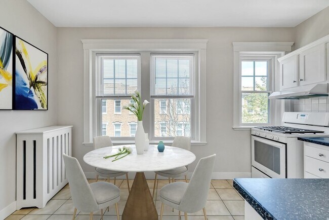 Building Photo - 59 Lanark Rd