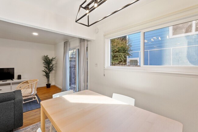 Foto del edificio - 3814 Ruby Street