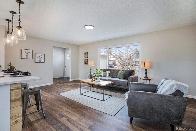 Foto del edificio - Walnut Hills Home Available for Rent