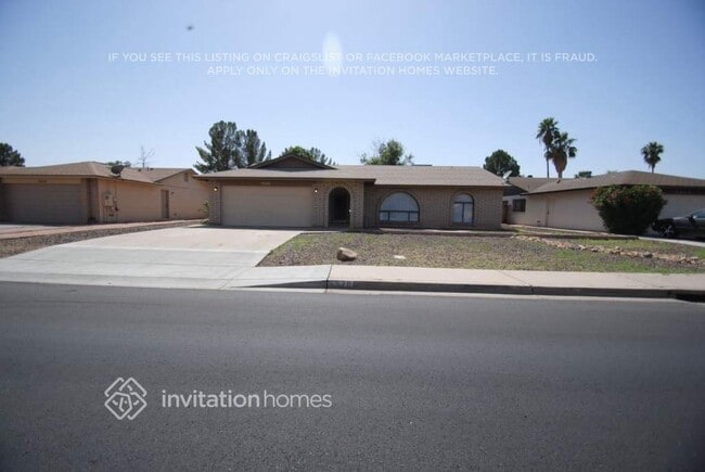 Building Photo - 2528 N Central Dr