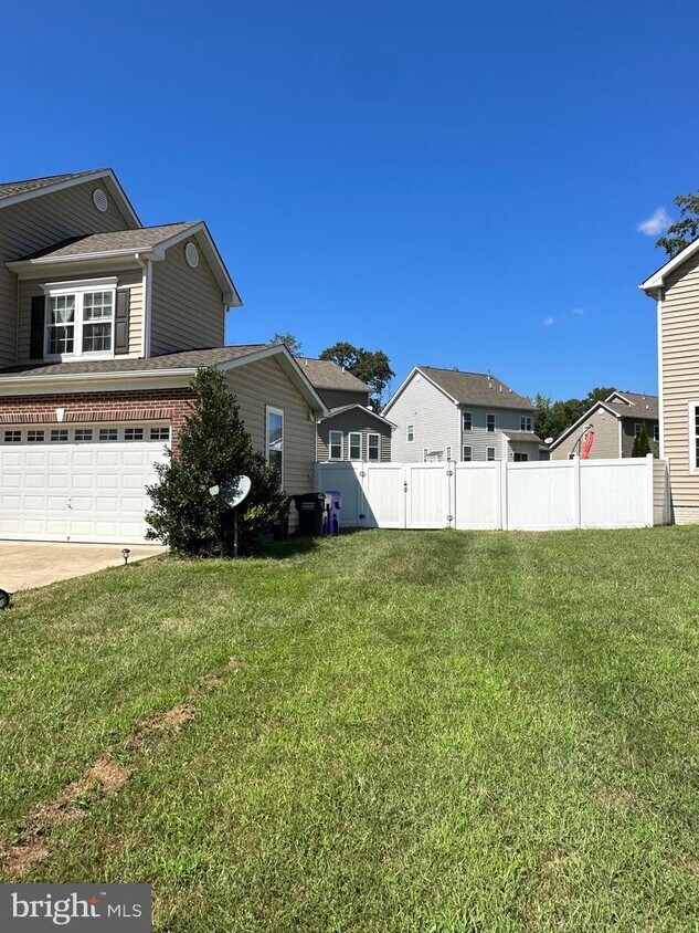 Primary Photo - 2560 Shipman Ct