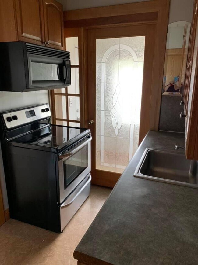 Foto del edificio - 430 Belmont Ave