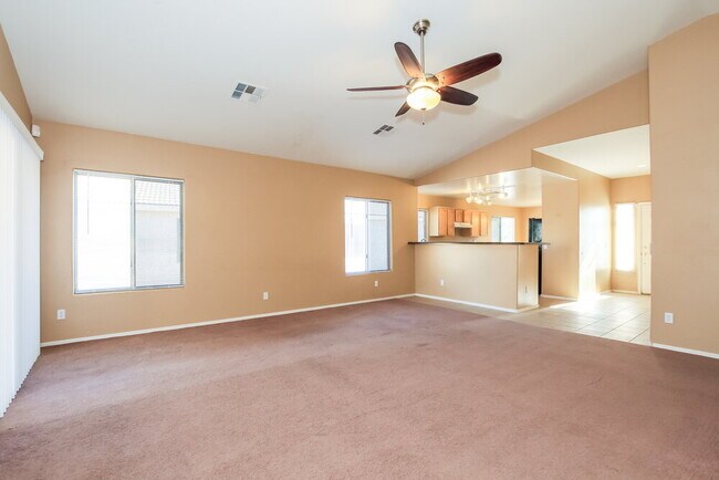 Building Photo - 13402 W Watson Ln