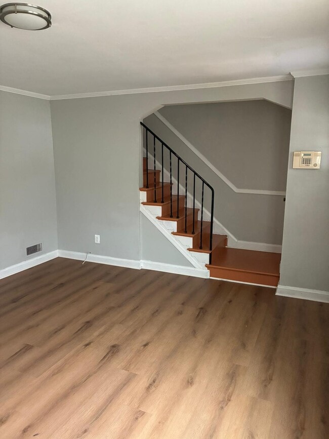 Building Photo - Cherrydell