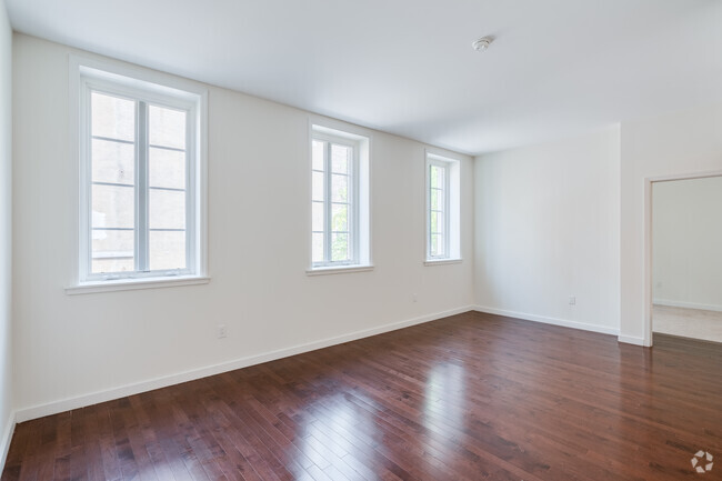 2BR, 2BA - 1294SF - The Mercantile Apartments