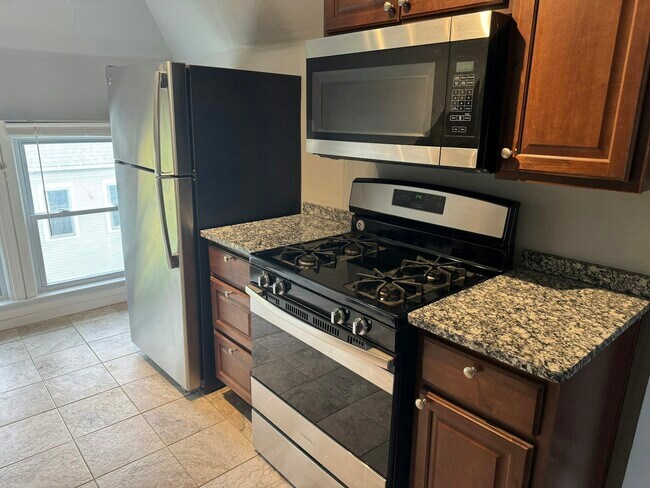 Foto del edificio - 16 Inwood Pl