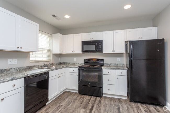 Interior Photo - Caswell at Riverwalk