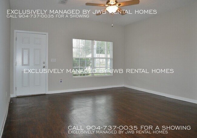 Foto del edificio - 13054 Old St Augustine Rd