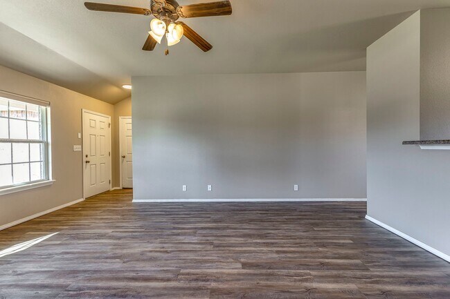 Foto del edificio - 4681 E 148th Pl S