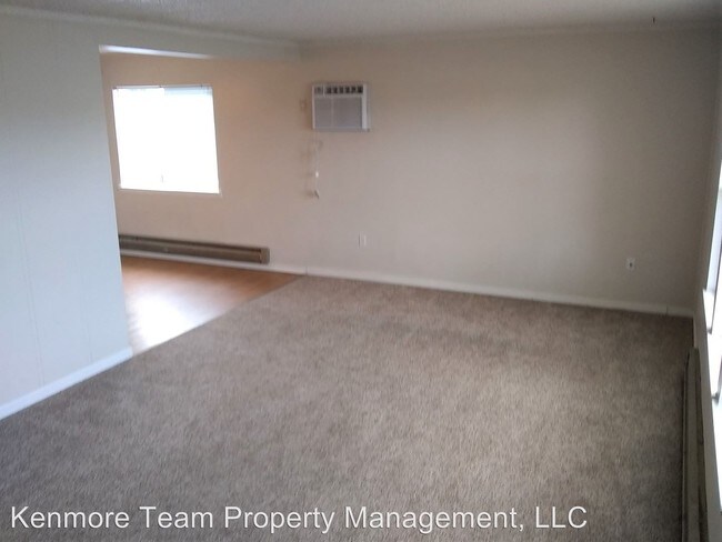 Building Photo - 3 br, 1.5 bath House - 1421 Jadwin Ave.
