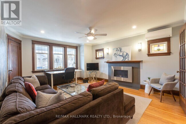 Photo du bâtiment - 27 Hammersmith Ave