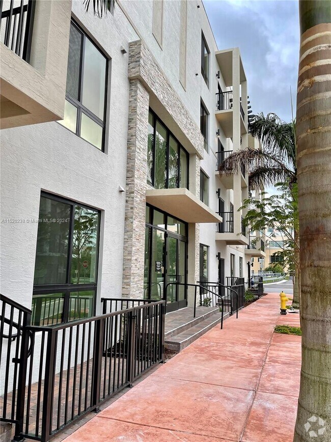 White View Apartments for Rent with Utilities Included Doral, FL 2