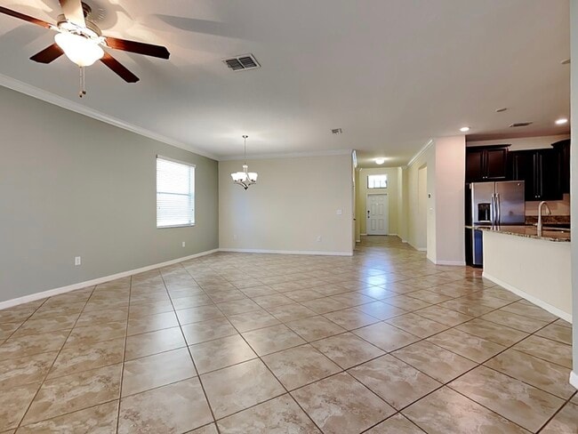 Building Photo - 11020 Whittney Chase Dr