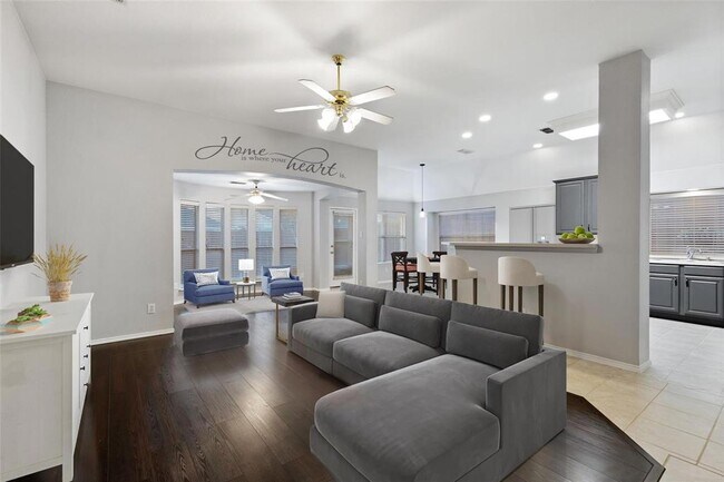 Foto del edificio - 7905 Thorneywood Rd