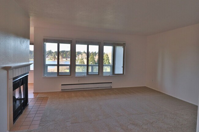 Foto del edificio - Amazing Views! 2 Bedroom Now Available!