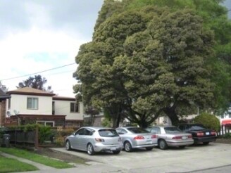 Primary Photo - 802 56th St