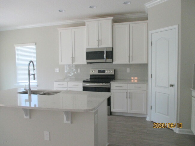 Building Photo - 3808 Great Falls Loop