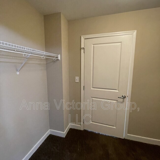 Building Photo - 155 Potomac Passage
