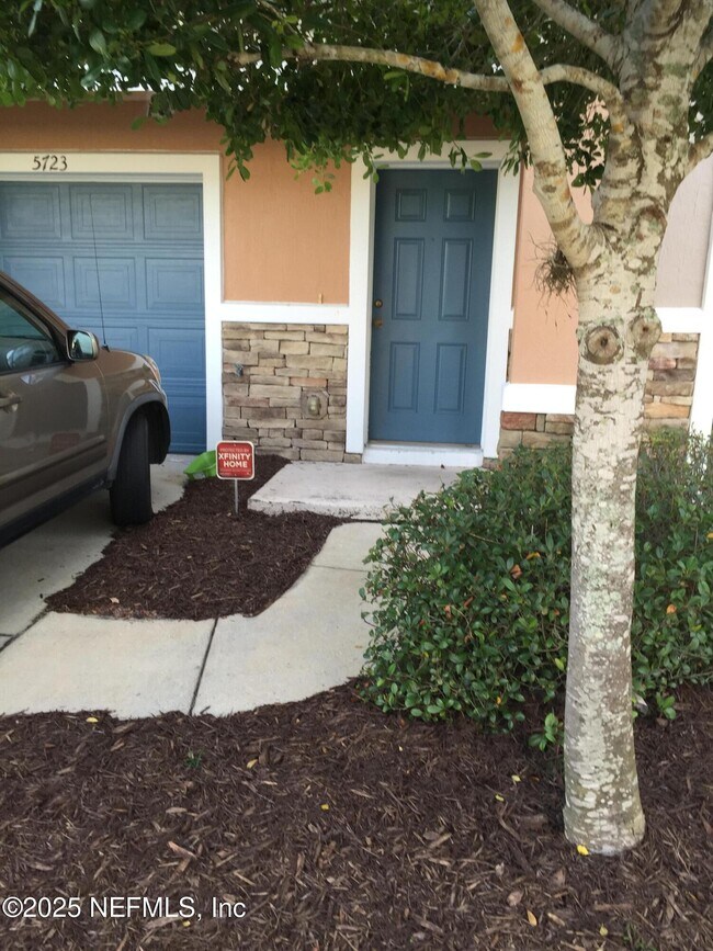 Foto del edificio - 5723 Parkstone Crossing Dr