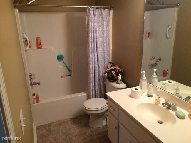 Foto del edificio - 2 br, 2 bath House - 2496 Alpine St