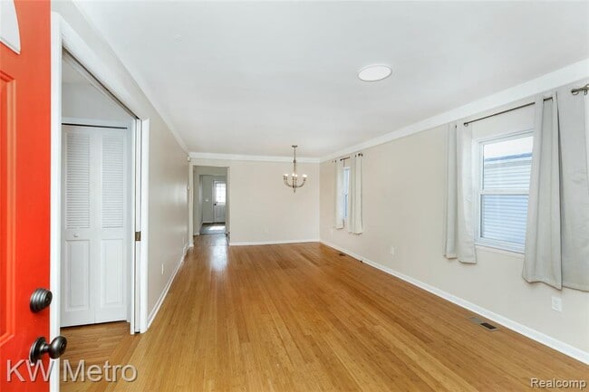 Building Photo - 2116 Garfield St