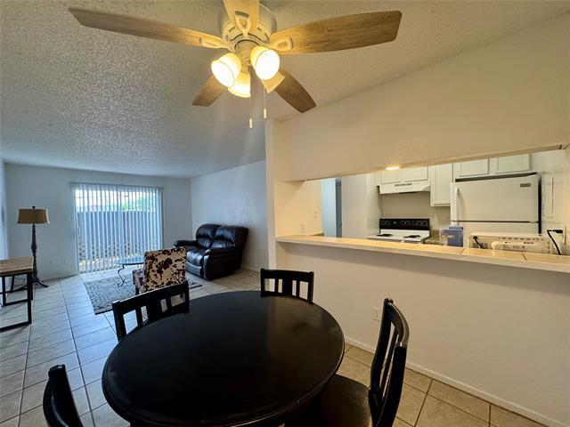 Foto del edificio - 750 N Judge Ely Blvd