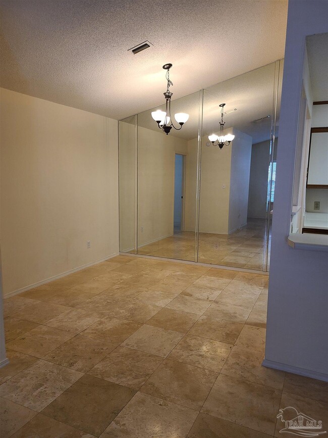 Building Photo - 5051 Grande Dr