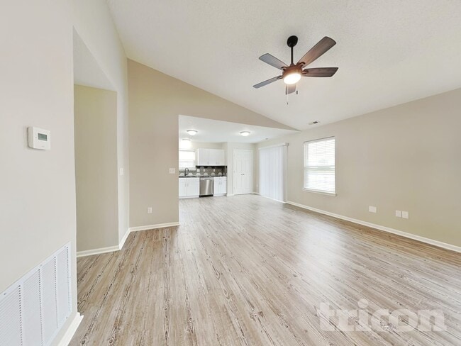 Building Photo - 1730 E Fork Dr