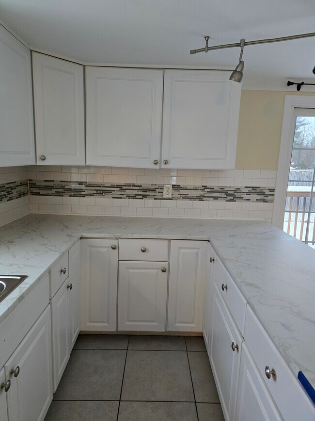 cocina - 4435 Clifford Rd