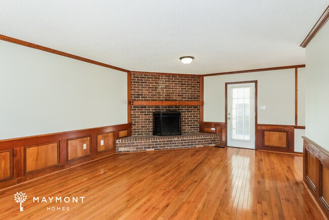 Building Photo - Charming 3 Bedroom in Evans!